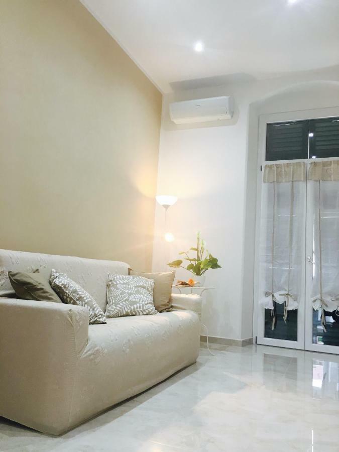 לה ספציה Queen Chic Apartment מראה חיצוני תמונה