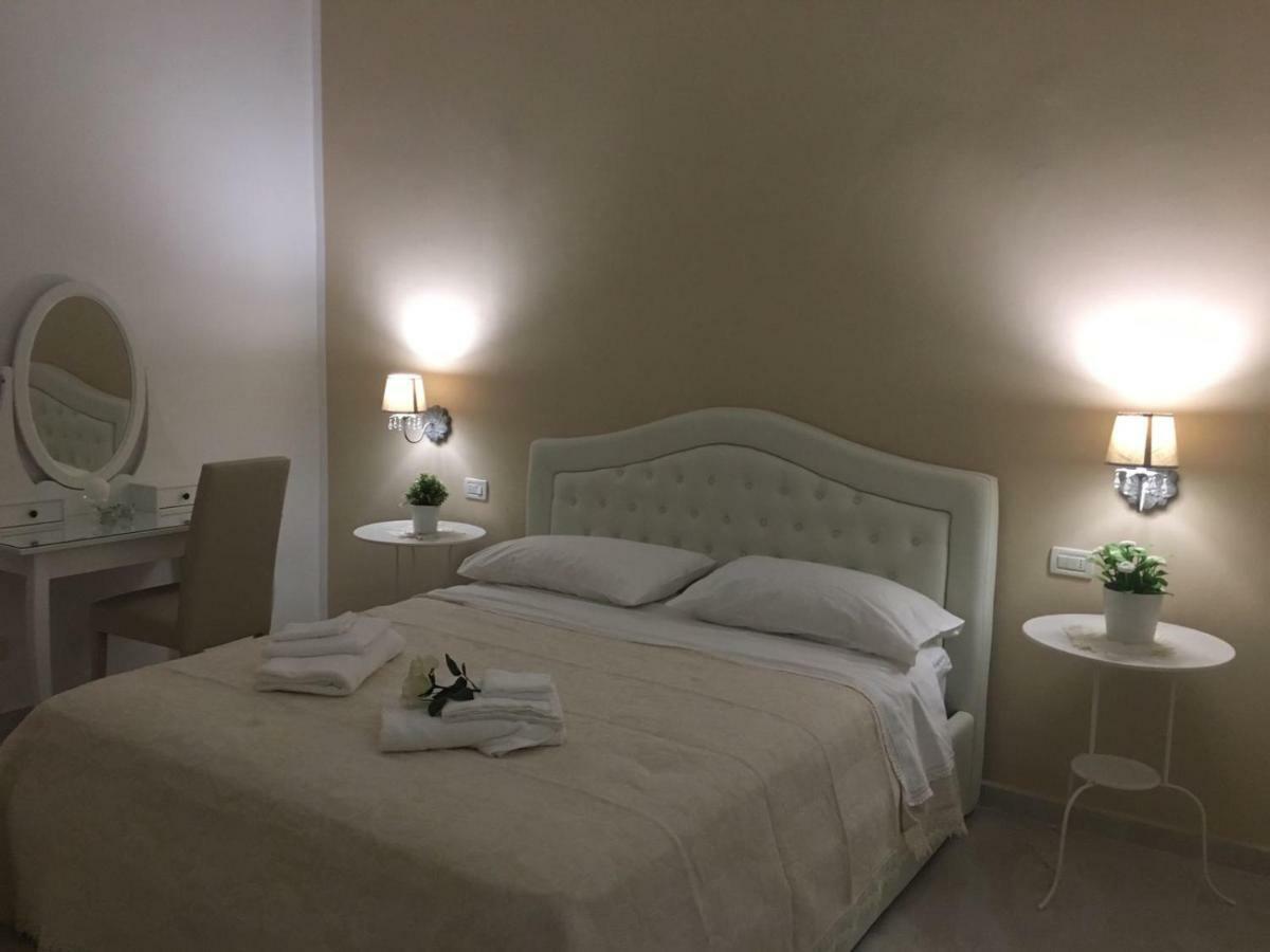 לה ספציה Queen Chic Apartment מראה חיצוני תמונה