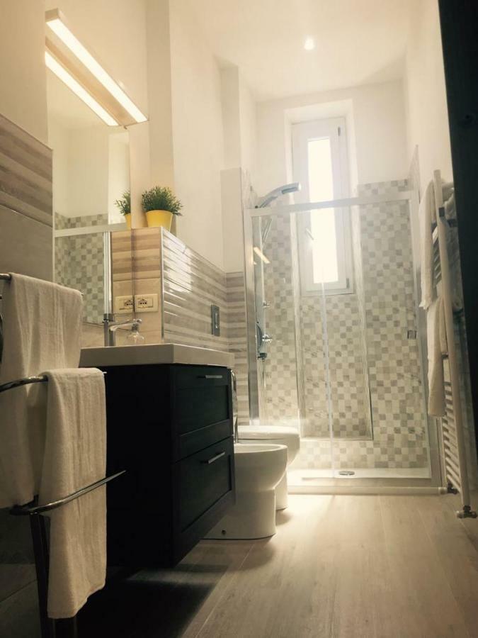לה ספציה Queen Chic Apartment מראה חיצוני תמונה