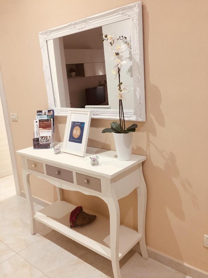 לה ספציה Queen Chic Apartment מראה חיצוני תמונה